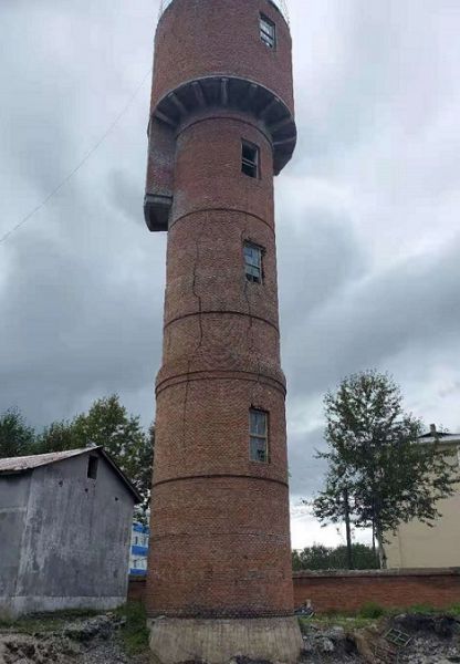 煙囪拆除，水塔拆除